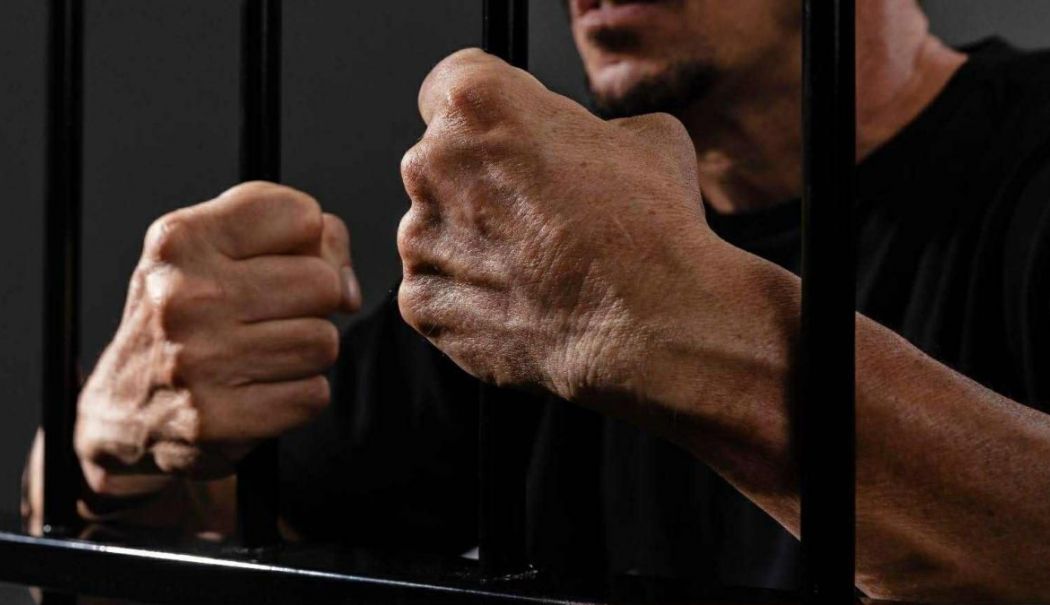 Ministrul Justiției propune închisoare pe viață pentru femicid
