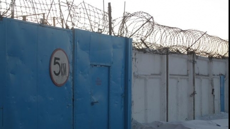 Revoltă într-o închisoare din Kazahstan, soldată cu 16 morți - inchisoare03476000-1310478295.jpg