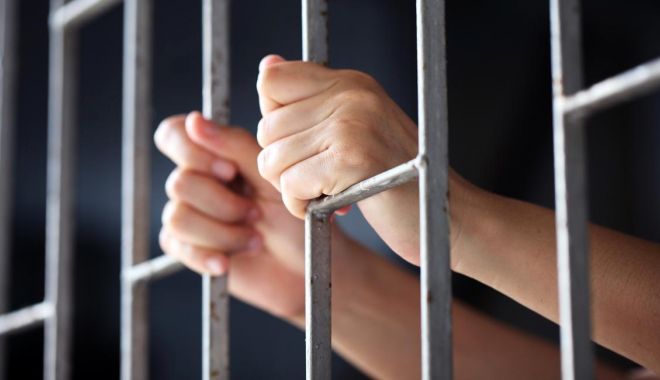 Mii de euro despăgubiri pentru un violator în serie, din cauza condițiilor din închisoare - inchisoareincoreeadesud-1547194188.jpg