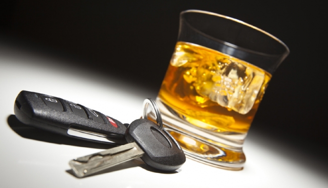 Inconștiență!  S-au urcat  la volan după ce  au consumat alcool - inconstienta-1516642026.jpg