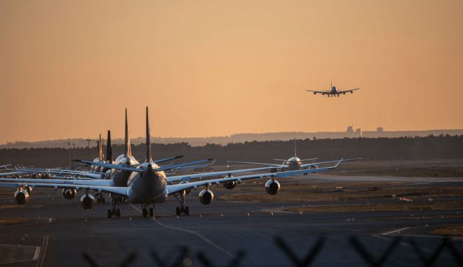 Şase aeroporturi, evacuate în Franţa după ''ameninţări cu atentate'' - index-1697628798.png