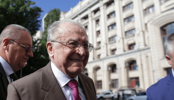 Dosarul Revoluției: Ion Iliescu poate fi judecat pentru infracțiuni contra umanității. Decizia nu este definitivă