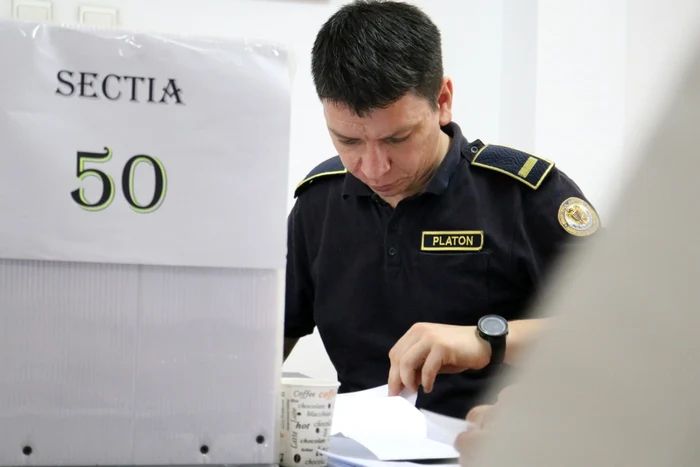 Peste 20.500 de deţinuţi şi-au exprimat intenţia de a vota la primul tur al alegerilor prezidenţiale