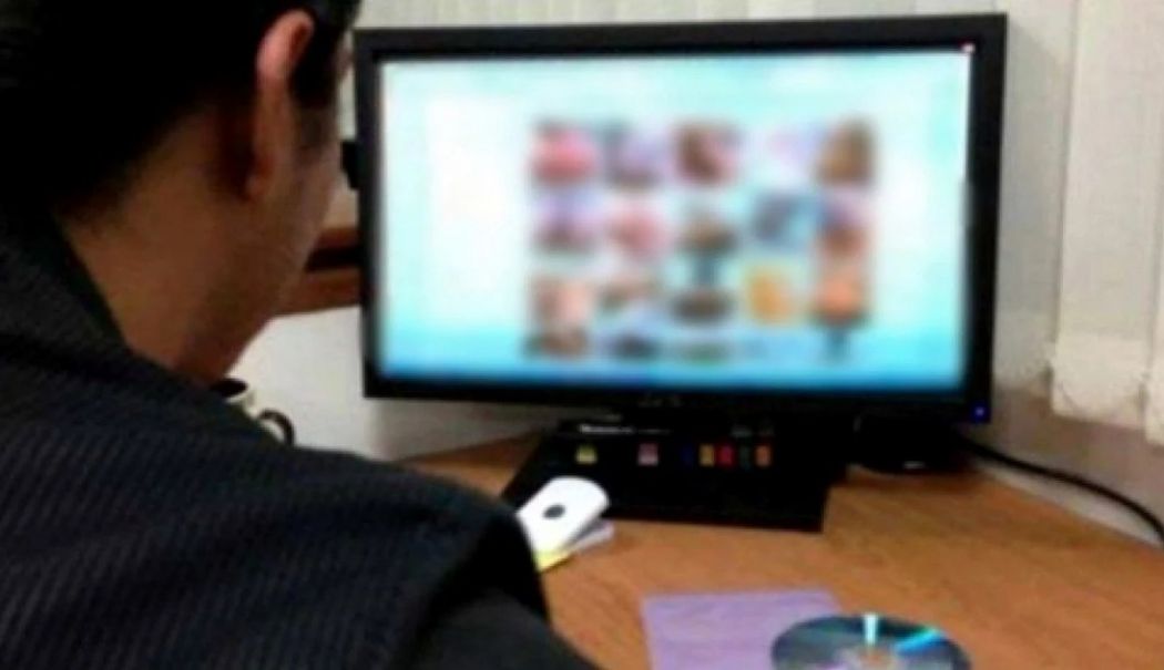 Fost student la Teologie, trimis în judecată pentru posesie de materiale pornografice cu minori - index-1758192288.jpeg