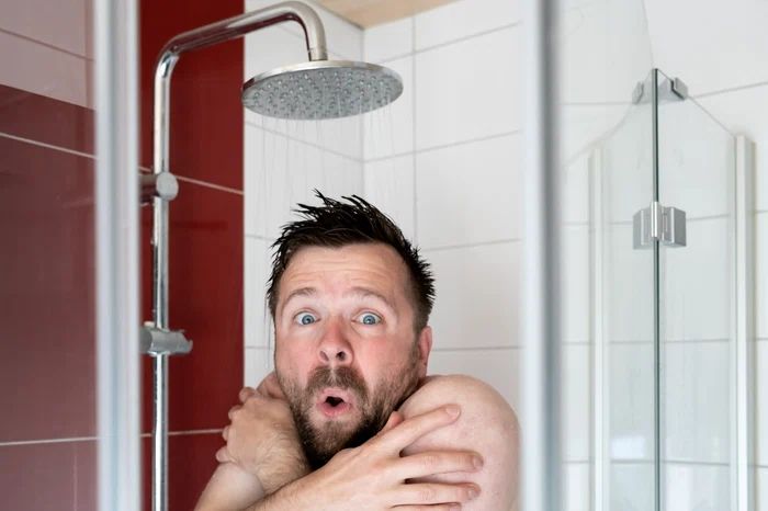 Avarie pe rețeaua de termoficare. Mai multe puncte termice rămân fără apă caldă - index-1779274006.webp