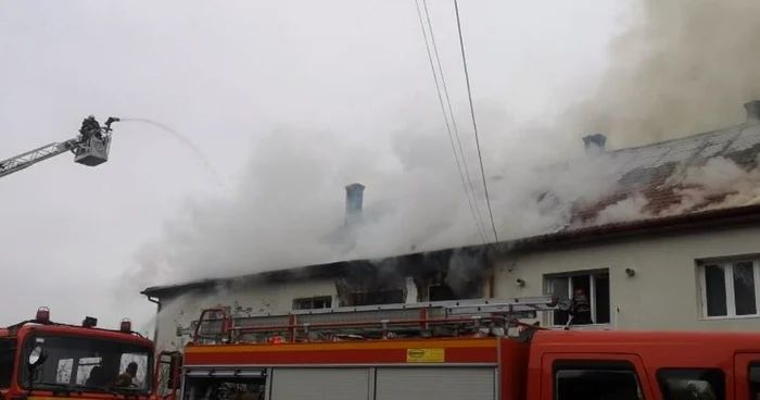 UPDATE Anexa unei casei a luat foc în Satu Nou, județul Constanța. Intervine Detașamentul Medgidia - index-3-1759588638.jpg