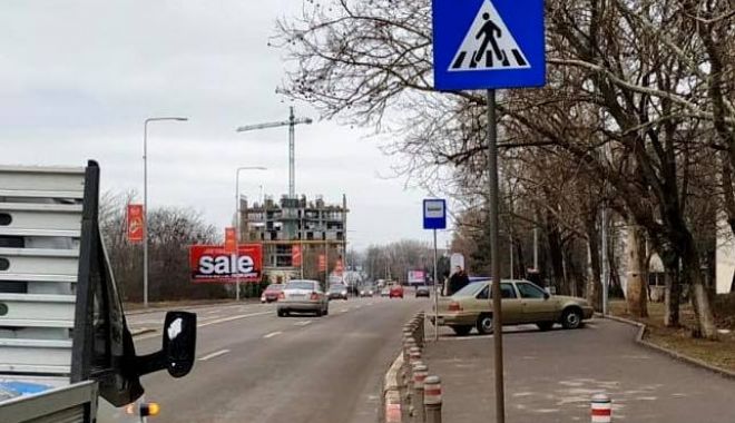 Indicatoarele la trecerile pentru pietoni de pe bulevardul Aurel Vlaicu și din Mamaia, înlocuite - indicatoare-1548752205.jpg