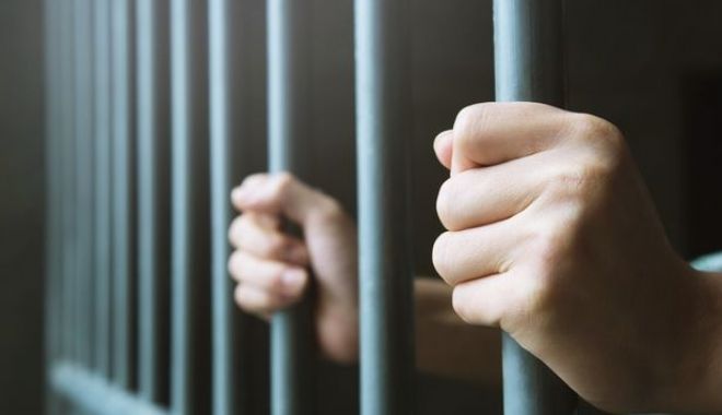 Tribunalul Constanţa l-a trimis după gratii 15 ani, dar el s-a tot ascuns! Urmăritul internaţional a fost prins! - individualizareapedepselor-1655811262.jpg