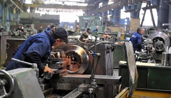 Industria bunurilor de folosință îndelungată a primit cu 20% mai multe comenzi - industria-1441725901.jpg