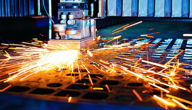 Industria nu dă semne de revenire - industria-1535036985.jpg