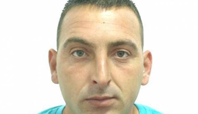 S-a aruncat în canal din cauza datoriilor - inecat-1445622185.jpg