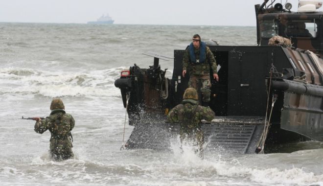 Vreți o carieră militară? Iată un eveniment ce nu trebuie ratat! - infanteriamarinalaceasaniversar1-1553690897.jpg