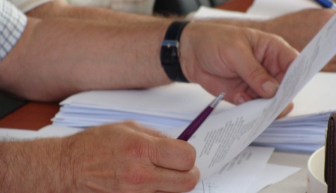 Info fiscalitate: Noutăți privind declarațiile informative - infofisc-1392911275.jpg