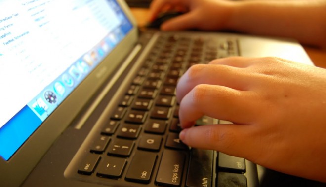 Info fiscalitate: Contribuabilii pot depune cereri online - infofiscalitate-1396546347.jpg