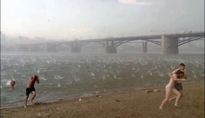 VIDEO. Fenomen înspăimântător în Siberia - informationitems156499482200-1405257860.jpg