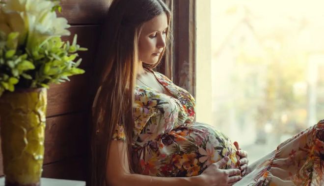 Sarcina și menopauza își pun amprenta și asupra părului - ingrijirea-parului-1692883312.jpg