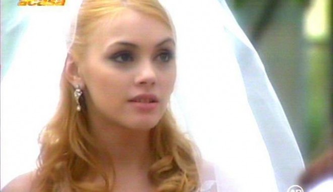 Andreea Pătrașcu vrea să-și vândă rochia de mireasă - inima13-1316007832.jpg
