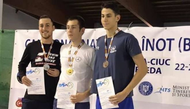 Înotătorii constănțeni s-au întors  cu medalii de la Campionatul Național - inotatorii1543335010-1543401527.jpg