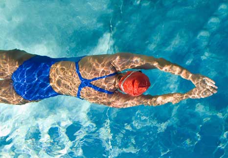 Înot: Iuliana Nadolu, argint la Campionatul Național de juniori - inotnadolu-1418649713.jpg