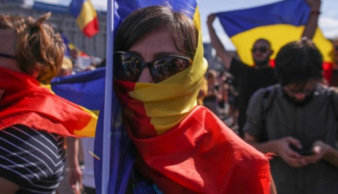 Diaspora anunță un nou miting de amploare! Unde se strâng românii - inqfurcisicoase100602200-1539679952.jpg