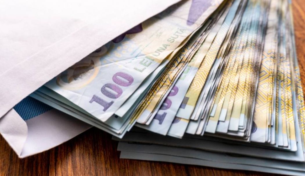 INS: Cu cât a crescut salarial mediu net în luna iunie, faţă de luna mai 2024 - ins-salariu--1723479544.jpg
