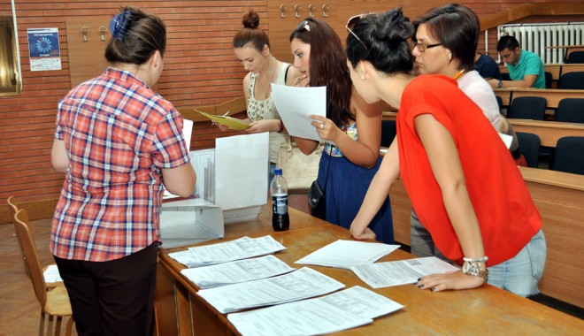 Încep înscrierile, dar și cazările la Universitatea 