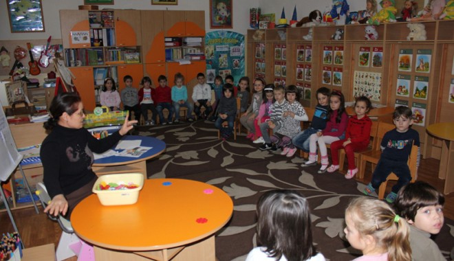Câte locuri libere mai sunt în școli - inscriericuexplicfoto-1335894754.jpg
