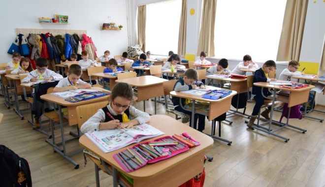 Începe vânătoarea școlilor bune! Care este calendarul înscrierilor în clasa pregătitoare - inscrieriscoala-1485449636.jpg
