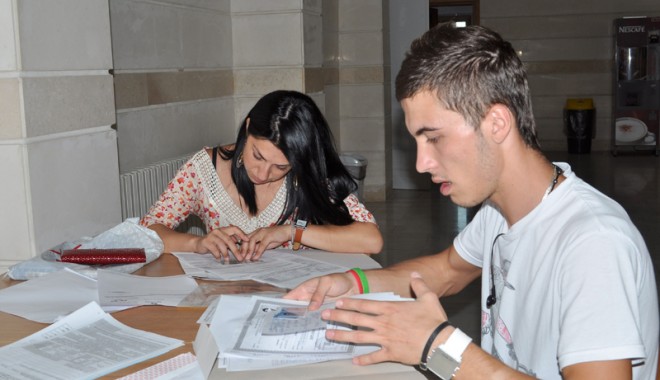 Cu ce medii s-a intrat la facultățile de la 
