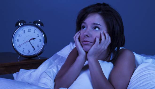 Nu te odihnești suficient? Iată ce poți să pățești - insomnia-1426771772.jpg