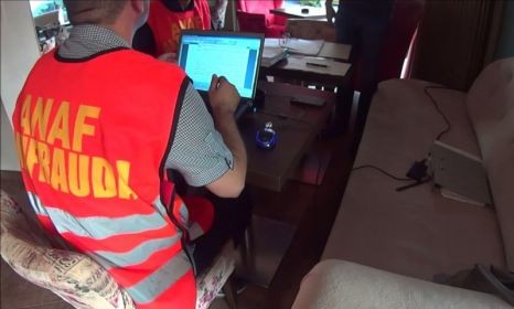 Inspector antifraudă acuzat de DNA - inspectorantifrauda-1423579466.jpg