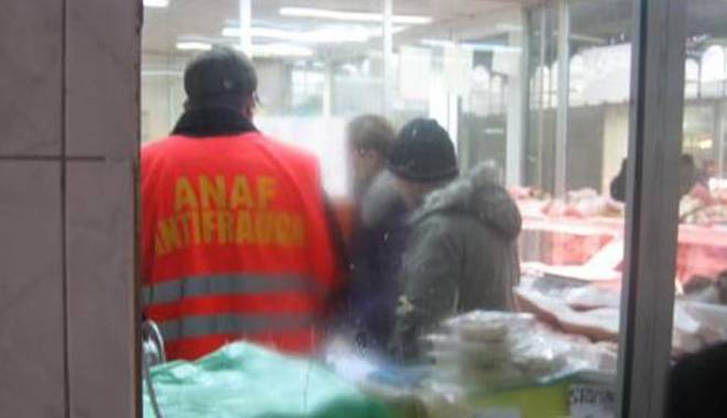 Inspector antifraudă concediat în urma acuzației de corupție - inspectorantifrauda-1423585745.jpg