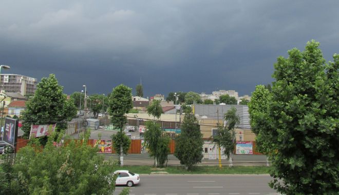 AVERTIZARE METEO! Instabilitate și disconfort termic, pe litoral - instabilitateatmosferica-1561103983.jpg