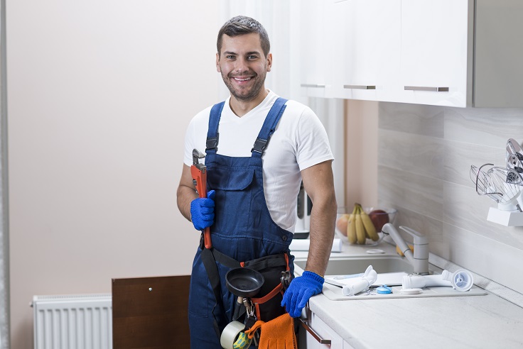 Un tip caută de zor instalator - instalator-1759854872.jpg