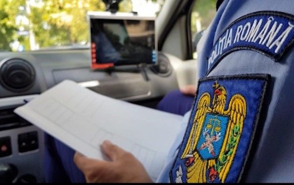 Instructor auto, prins băut la volan, în timpul examenului - instructorauto-1572954169.jpg