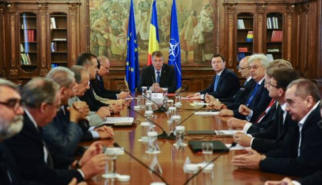 Întâlnire cu mediul de afaceri,  la Palatul Cotroceni - intalniremediu-1432316198.jpg