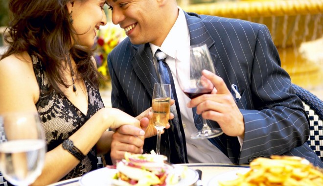Întâlnire romantică alături de iubit - intalnireromantica-1397390583.jpg