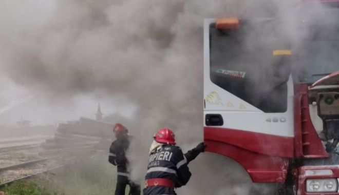 Intervențiile în caz de incendiu pentru obiectivele CN APM SA Constanța sunt asigurate de serviciile specializate - interventiileincazdeincendiunpor-1563455871.jpg