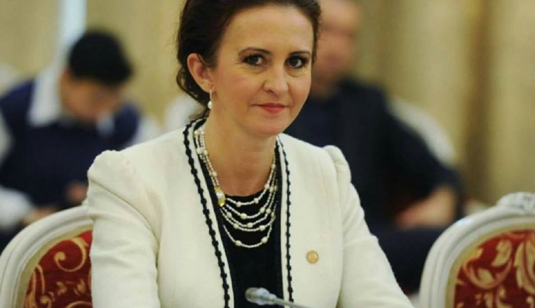 Natalia Intotero: 