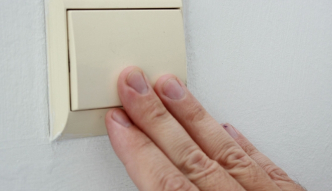 Atenție, se oprește curentul electric la Constanța! - intrerupatorcurentelectric5-1502212470.jpg