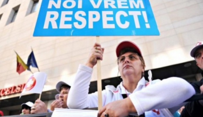 Medicii suspendă protestele, pentru o zi! - intrerupereprotest-1470651538.jpg