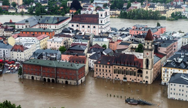 VIDEO. Cea mai mare catastrofă naturală din ultimii 120 de ani, în SERBIA! - inundatii-1400247018.jpg