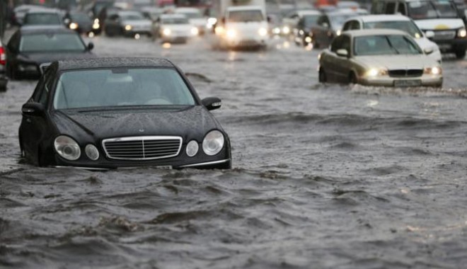 Alertă în Franța! Precipitații și furtuni puternice - inundatii-1400757078.jpg