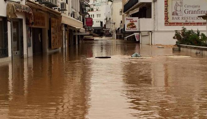 Stare de alertă în Portugalia! - inundatii-1455525166.jpg