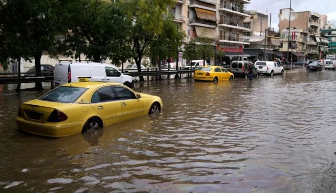 Atenţionare de călătorie: Grecia - precipitaţii abundente, grindină şi vijelii - inundatiiatena-1657372703.jpeg