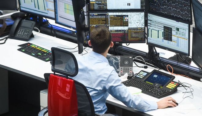 Investițiile de pe piața de capital accelerează relansarea economiei - investitiiledepepiatadecapitali3-1589378173.jpg