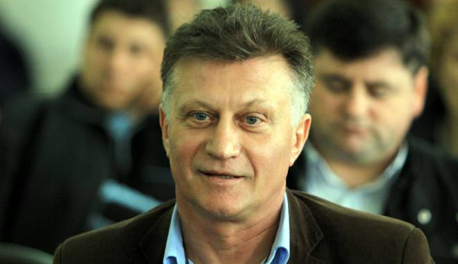 Ample lucrări  de reabilitare  la unitățile  de învățământ  din Medgidia - investitiimedgidiae1-1440435659.jpg