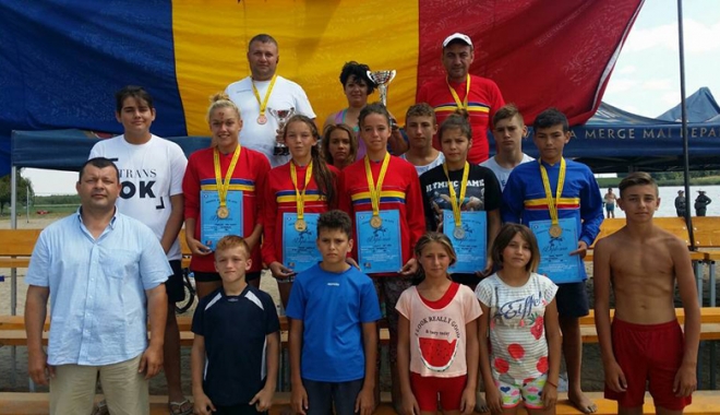 Invincibili pe nisip! Luptătorii constănțeni au cucerit Amara - invincibili-1468950861.jpg