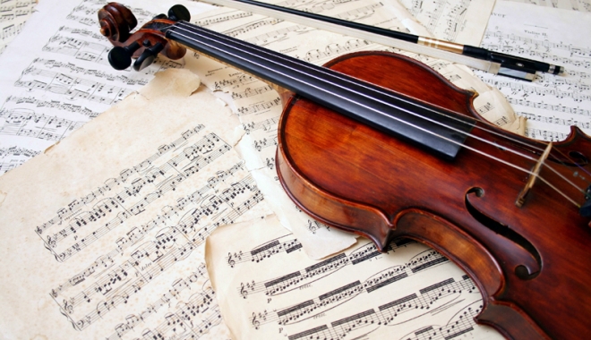 Invitație la o oră de muzică clasică - invitatie-1480092093.jpg