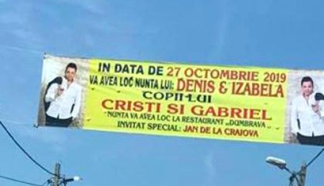 Invitații de nuntă puse pe bannere uriașe! Ce amendă au primit părinții mirilor - invitatiinunta-1553969258.jpg